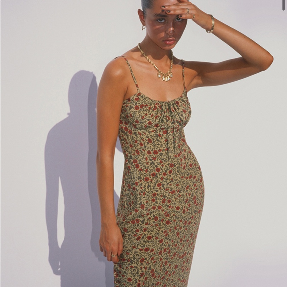 Realisation par the alba dress